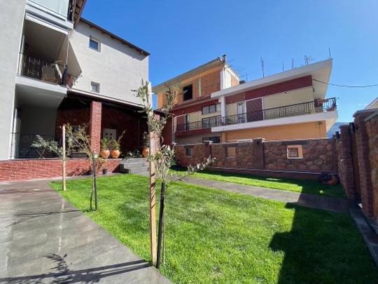 Escape At Meteora Apartment Kalambaka Exterior photo